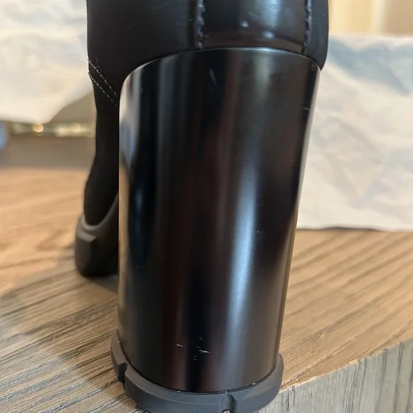 Prada Brushed leather and nylon booties fits size 5.5 / 36 EU black - Picture 13 of 17